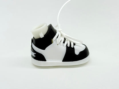 Black &amp; White Golf Bag Stand Shoes