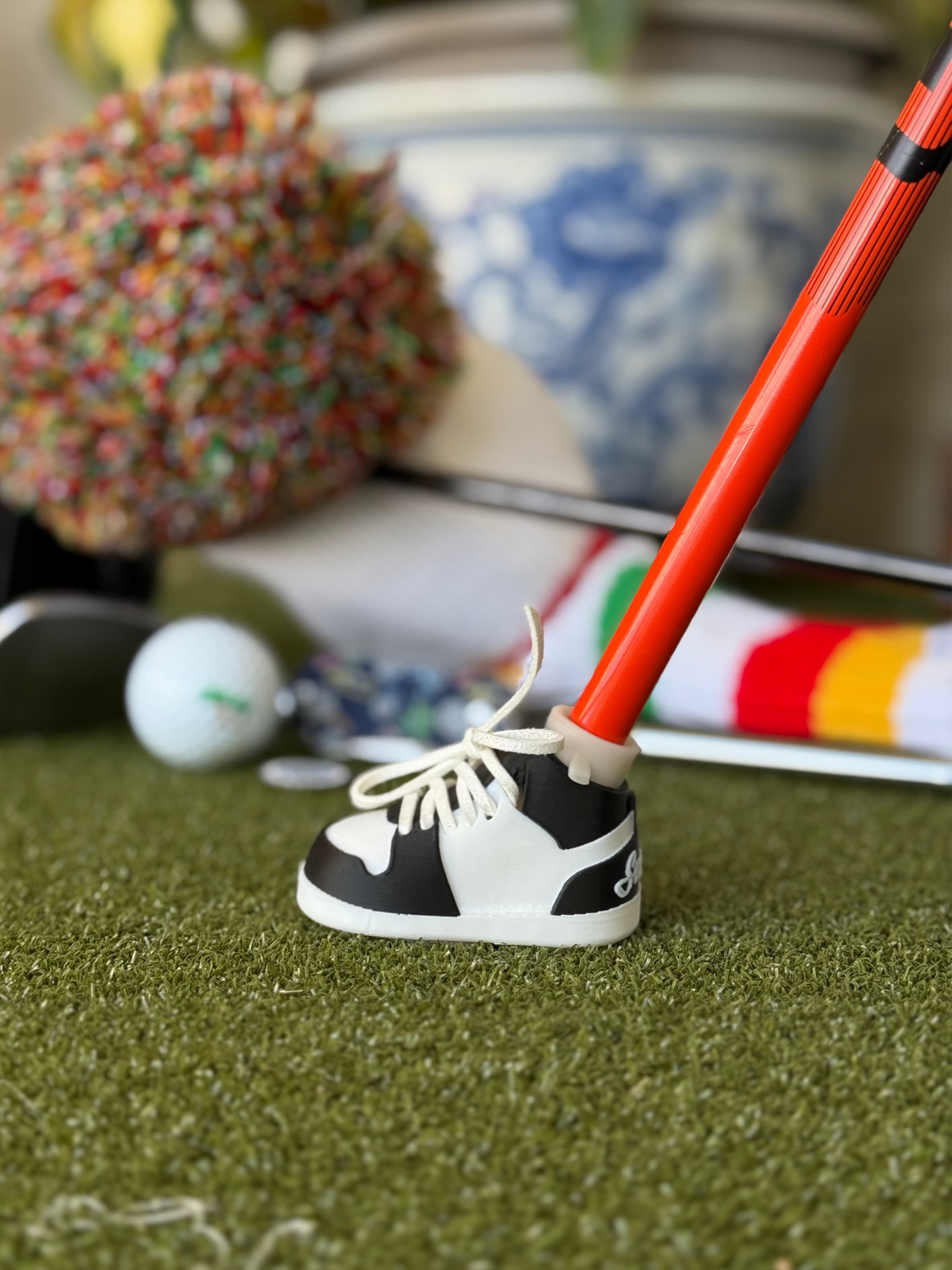 Black &amp; White Golf Bag Stand Shoes