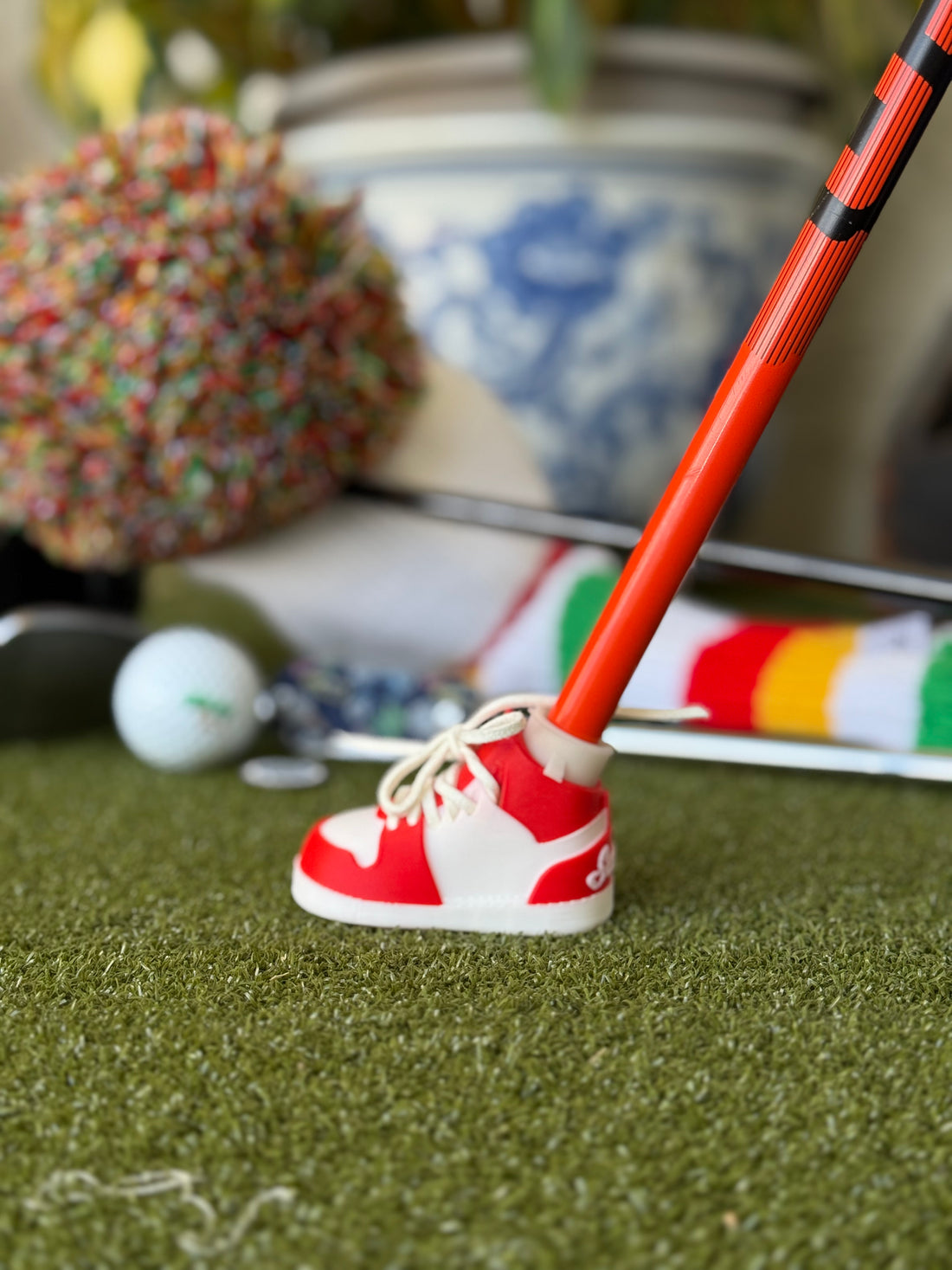 Red &amp; White Golf Bag Stand Shoes